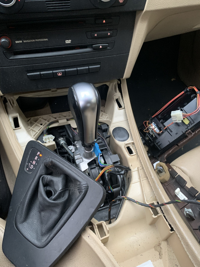 Réparation du mode DS/M sur une BVA, 325i e90. - MA-BMW.com