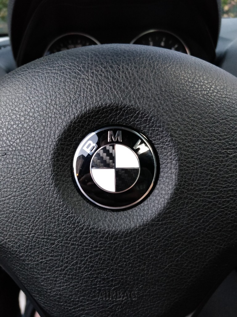 Changement des logo/emblèmes BMW 