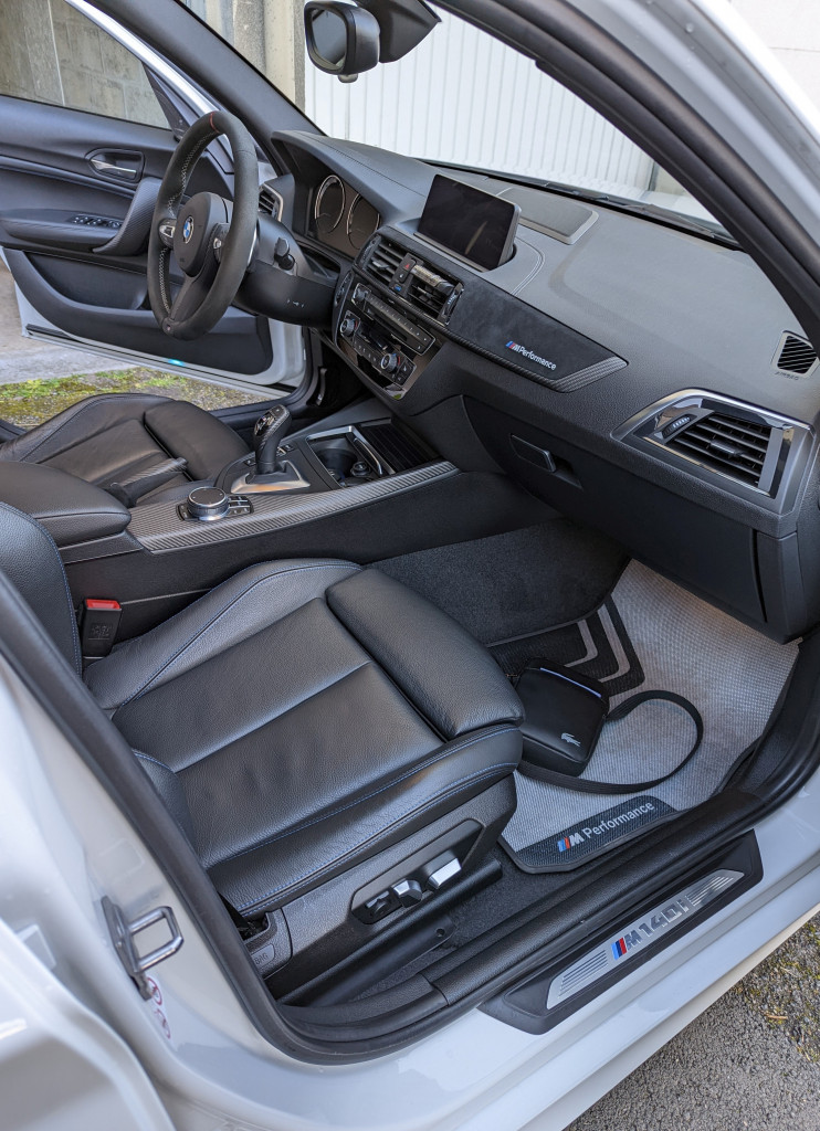 Soufflet de levier de vitesse en Alcantara BMW M Performance pour Série 3  E46